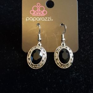 Paparazzi Jewelry: 1year Vintage